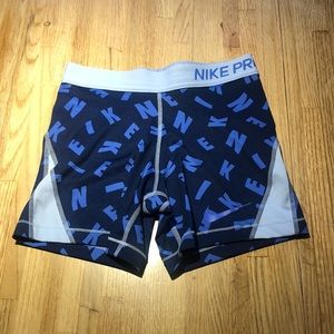 Women’s Nike pros